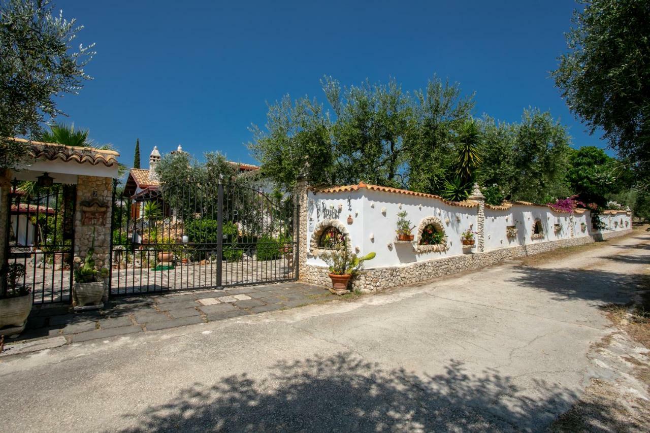 Il Casale Delle Principesse Villa Mattinata Exterior foto